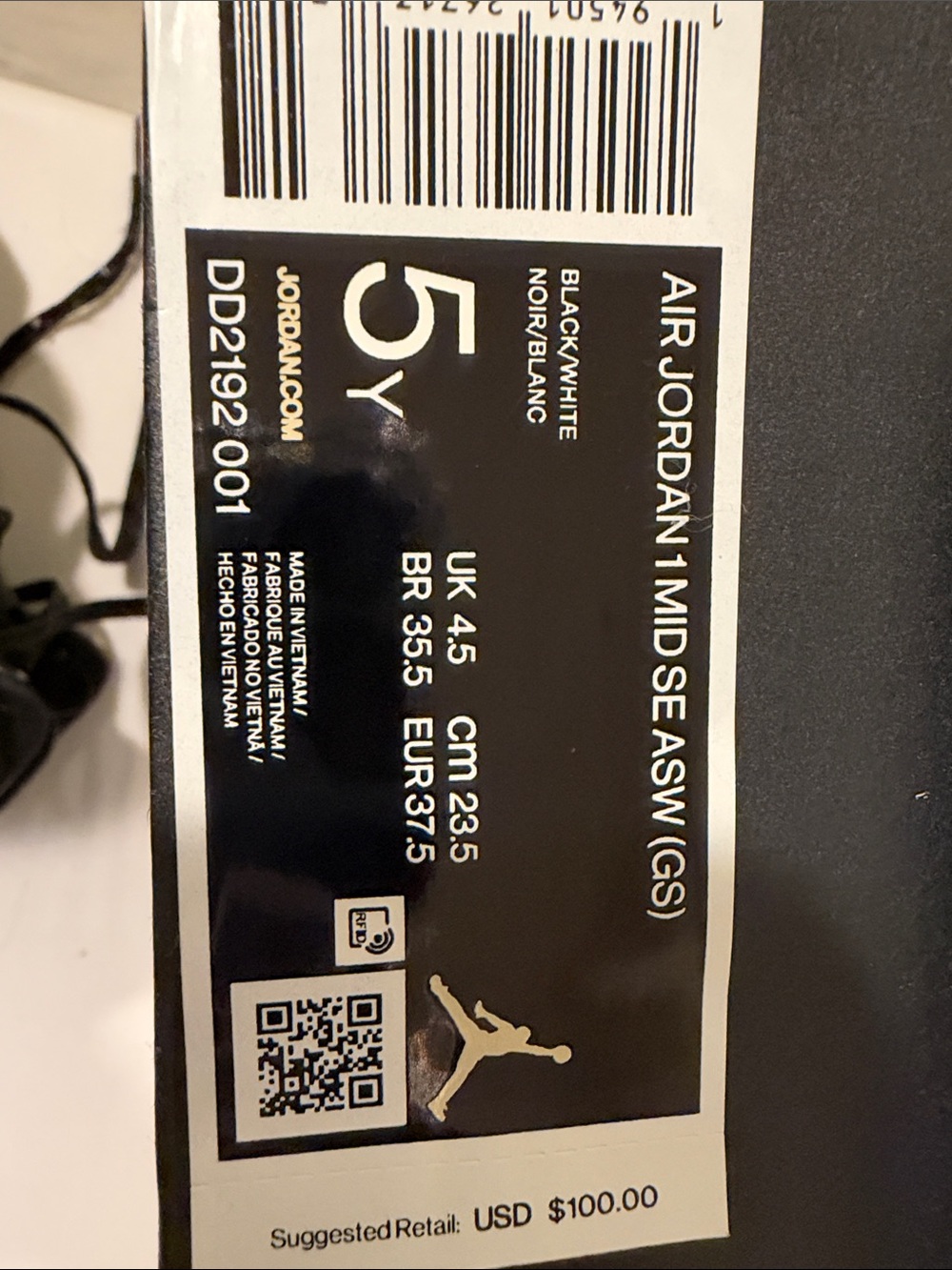 Nike Air Jordan 1 Mid Youth Size 5Y